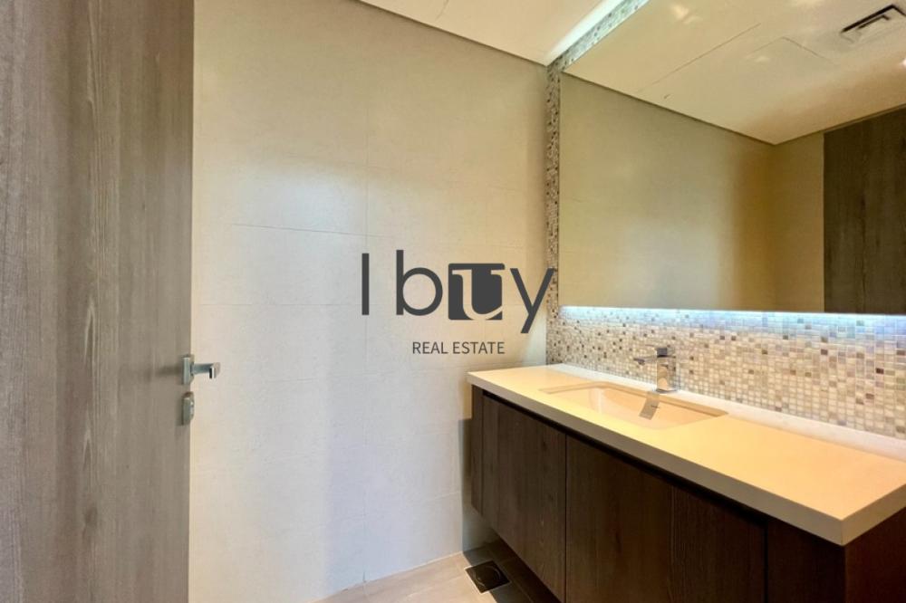 Rented | Single Row | Close To Facilities |