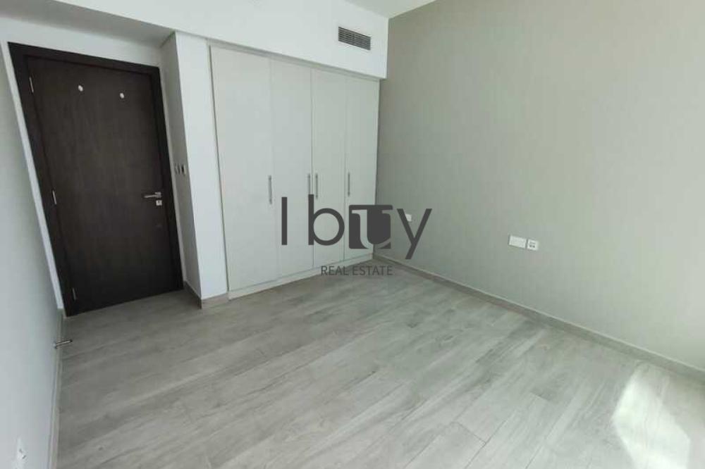 Upto 4 Payments | Central Park View | Maids Room