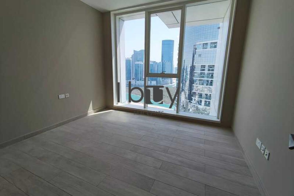 Upto 4 Payments | Central Park View | Maids Room