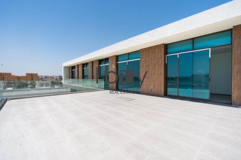 Semi-Commercial Villa | Nursery- Clinic Approved |