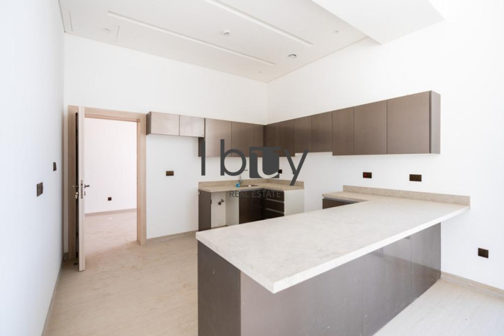 Semi-Commercial Villa | Nursery- Clinic Approved |