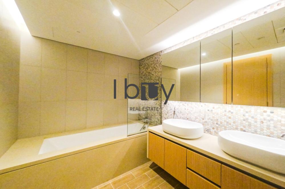 Spacious 3 BR | Corner Unit | Best View | Hot Deal