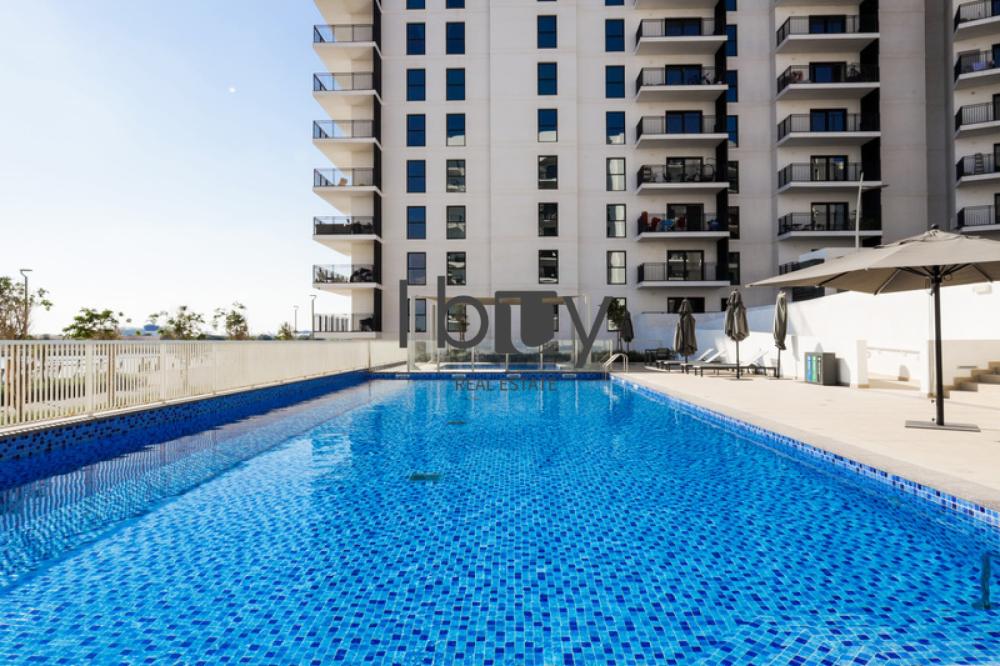 Pool and Canal View | Prime Location | Best Invest
