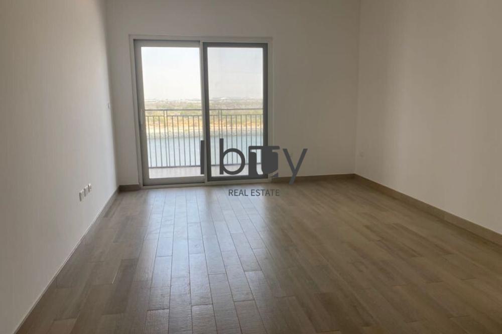 Pool and Canal View | Prime Location | Best Invest