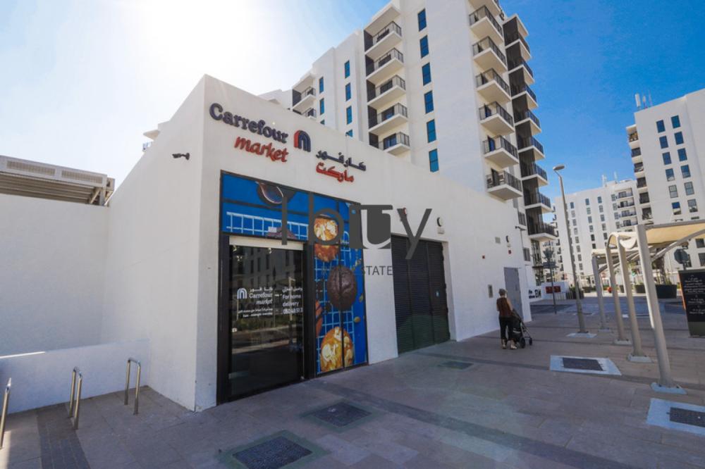 Pool and Canal View | Prime Location | Best Invest