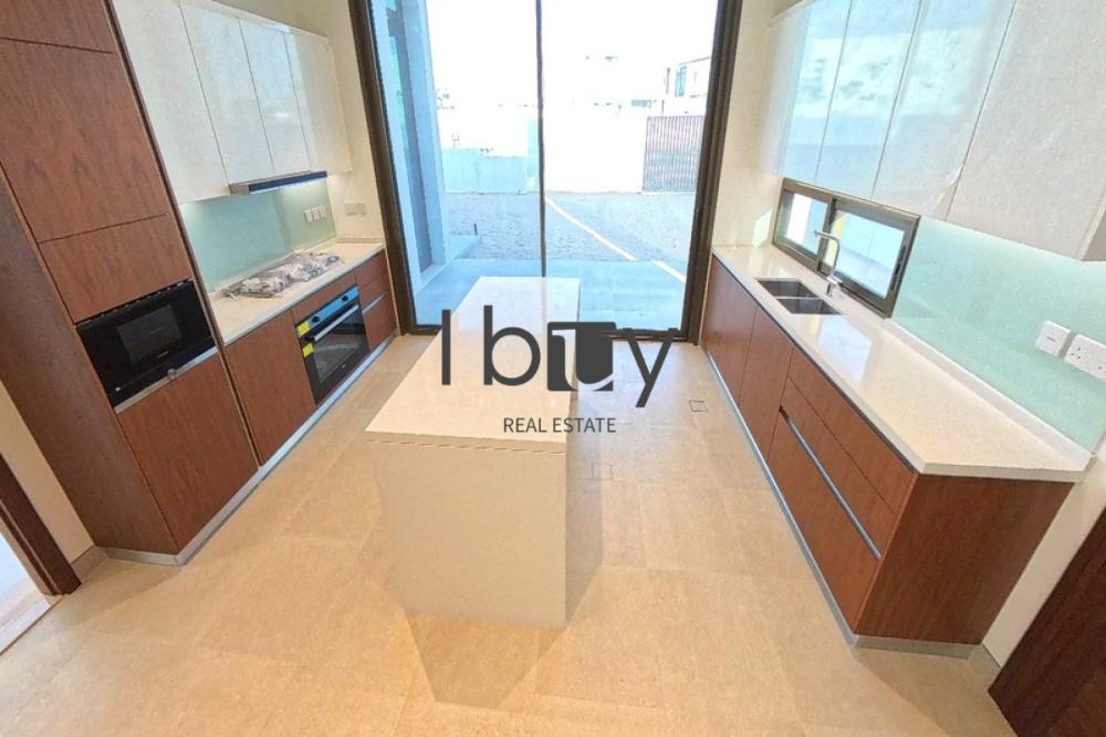 Type V5 | Brand New Villa | Landscaped | Hot Deal