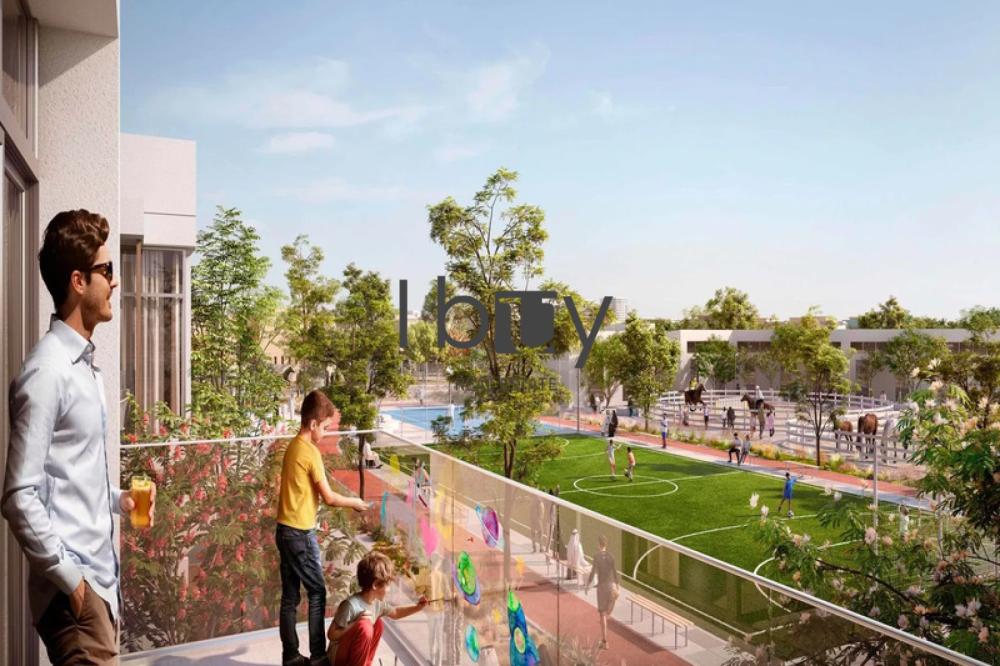 Corner Unit | Spacious Duplex | Ideal Investment