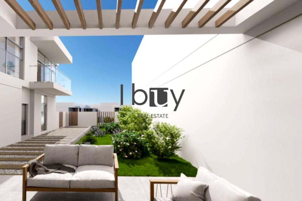 Corner Unit l Close to Park | Best Deal |