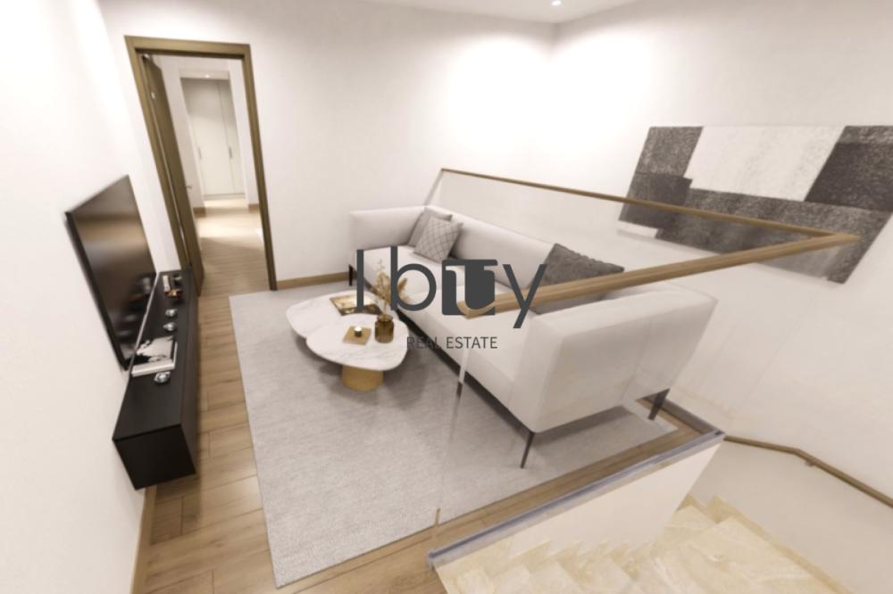 Spacious Corner End Unit | HQ 2025 | Invest |