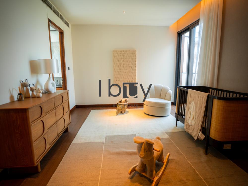 Al Ghaf | Single Row | Mid Unit | High Ceiling |