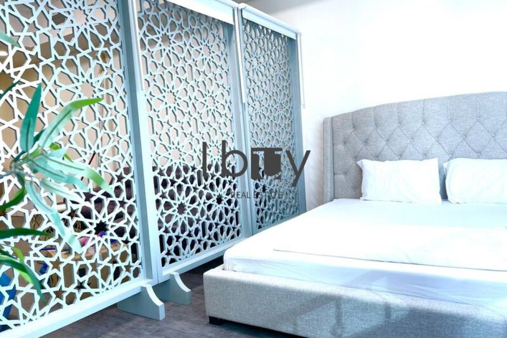 Fully Furnished | Sea and City View | Prime Area