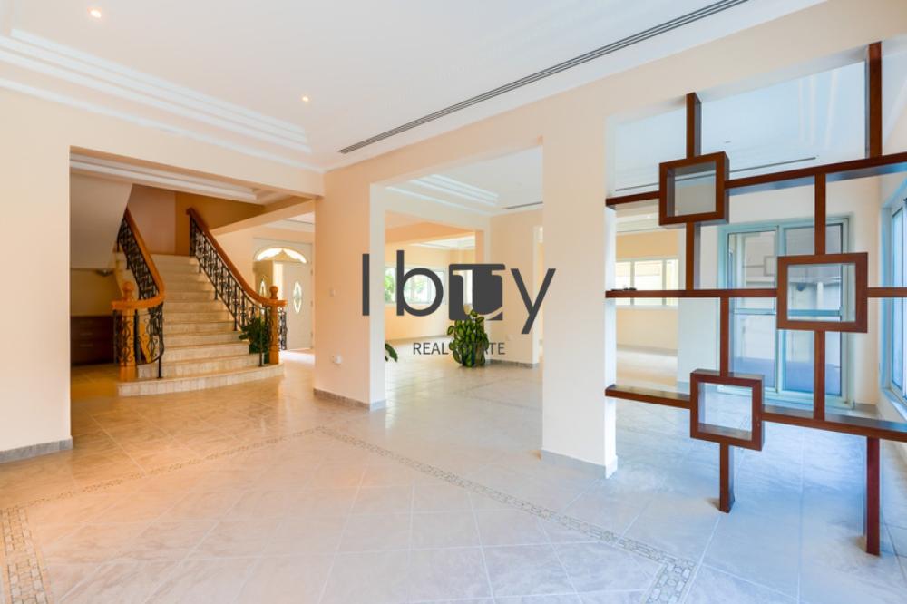 Discuss Your Offer | Private Beach| Full Sea View