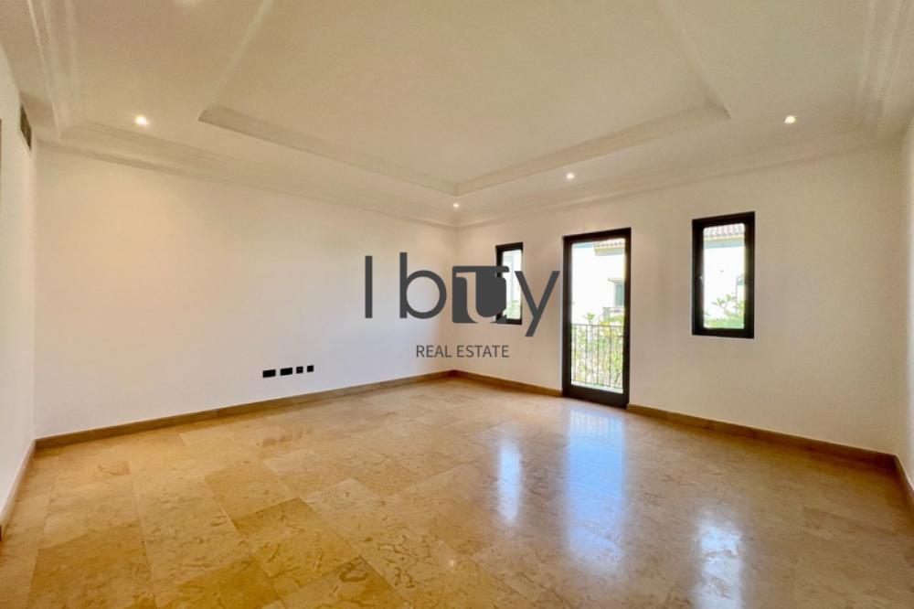 Vacant | Close to Clubhouse | Private Garden