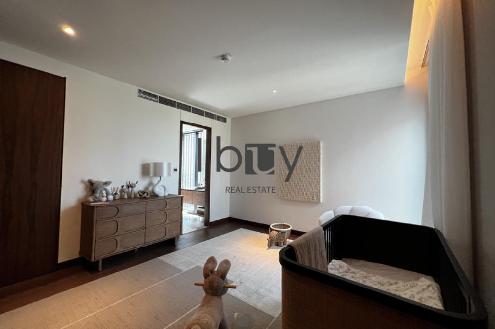 Single Row| Corner Unit | Close To Park | Hot Deal