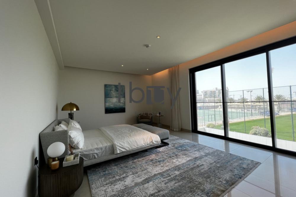 Corner Unit| Close To Park | Light Finishing | POD