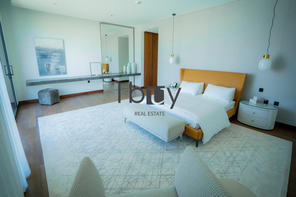 Close To Park | High Ceiling | Pool| POD |Hot Deal