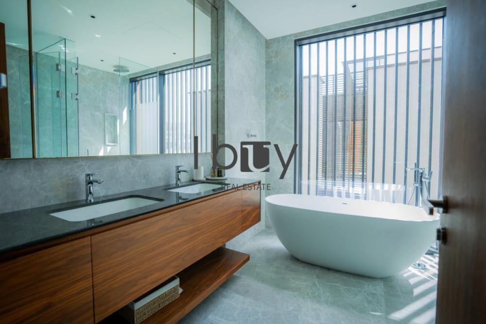 Close To Park | High Ceiling | Pool| POD |Hot Deal