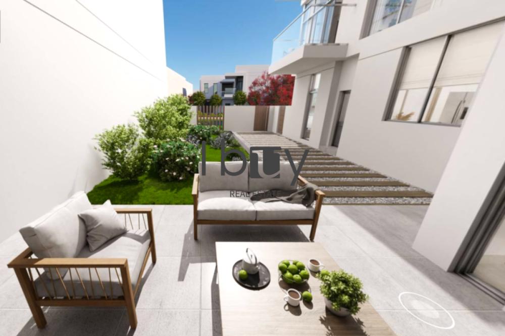 Limited 4 BR | End Unit | Hot Deal | Near To Park