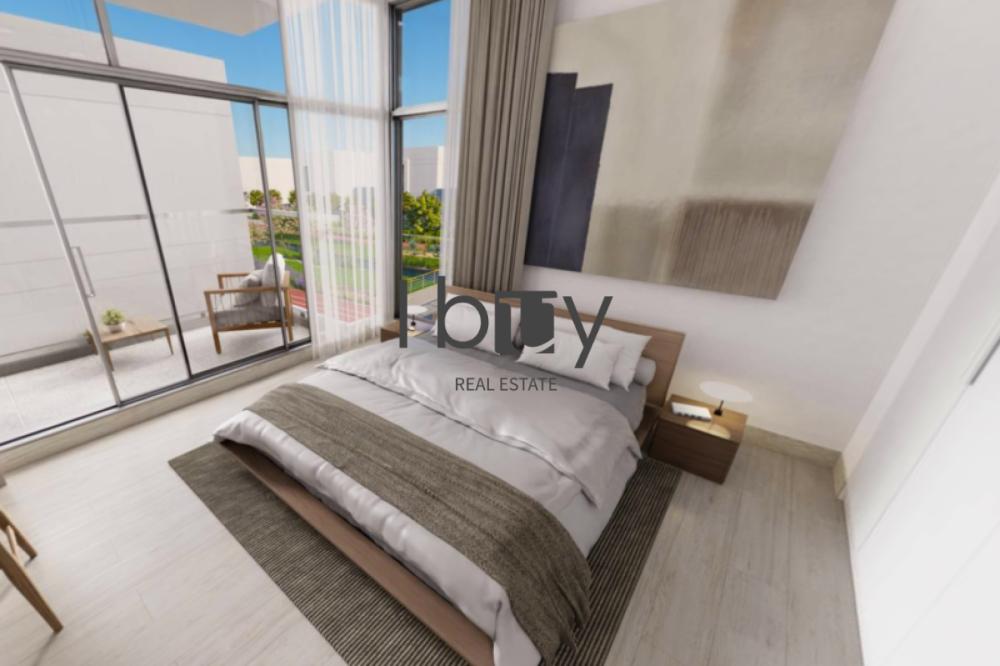 Limited 4 BR | End Unit | Hot Deal | Near To Park