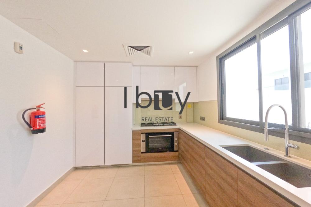 With Rent Refund | Hot Deal | Bonus Features |