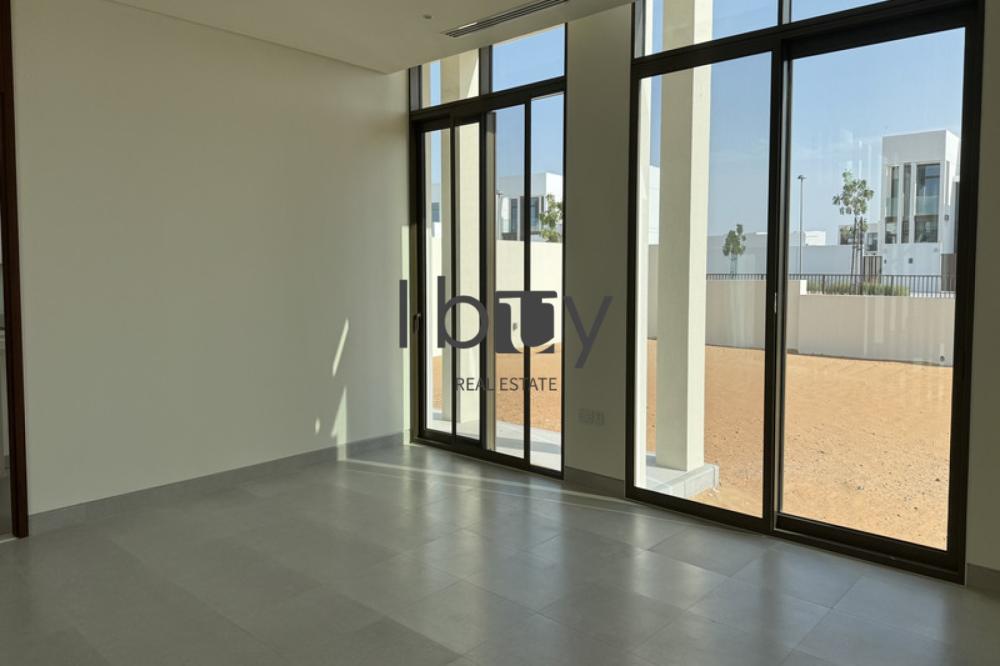 Second Row | Partial Sea View | Ready With Keys |