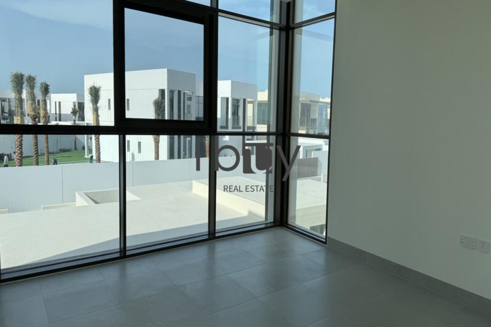 Second Row | Partial Sea View | Ready With Keys |