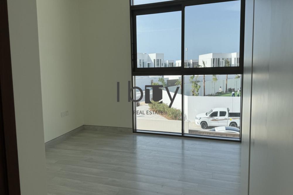 Second Row | Partial Sea View | Ready With Keys |