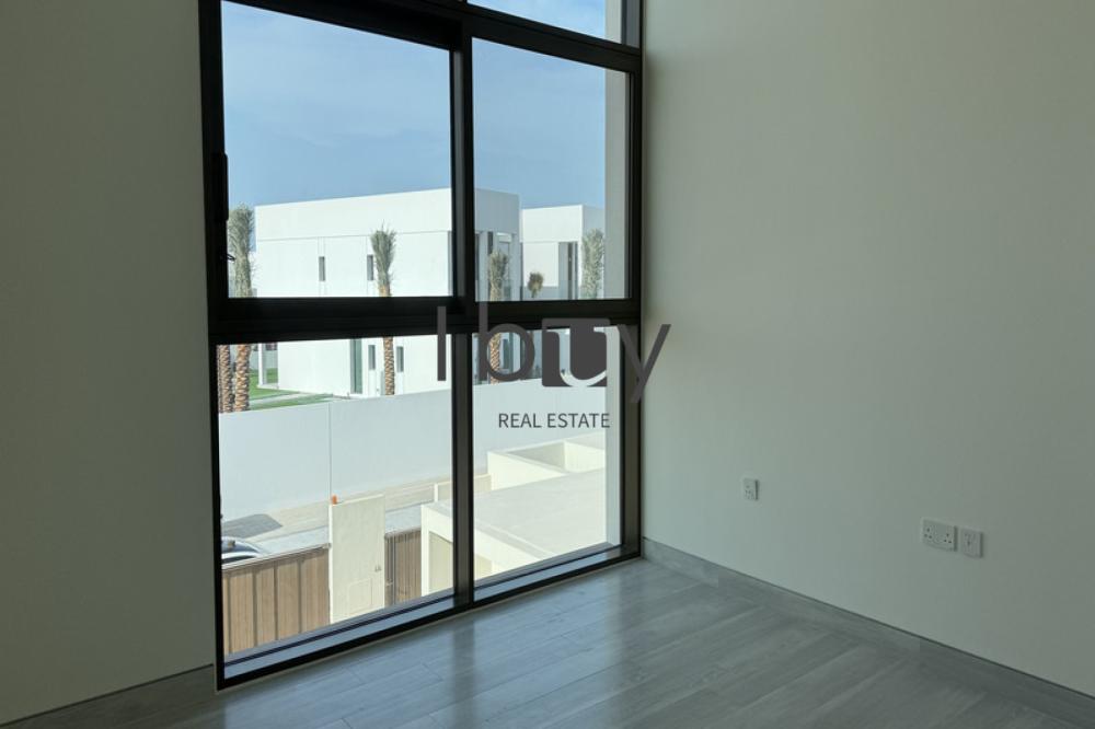 Second Row | Partial Sea View | Ready With Keys |