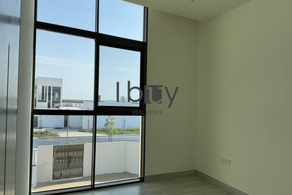 Second Row | Partial Sea View | Ready With Keys |