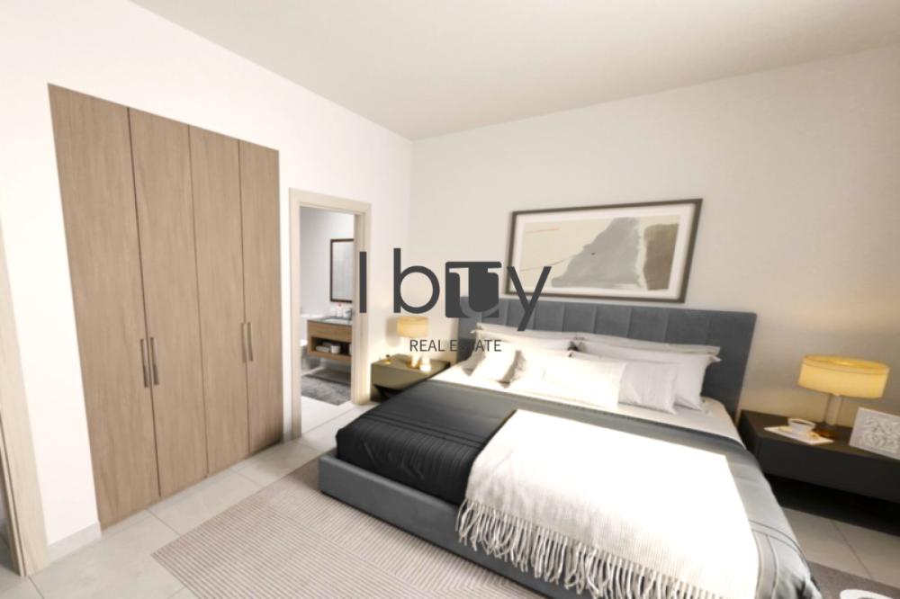 Corner Single Row | Large Plot | Elite Community