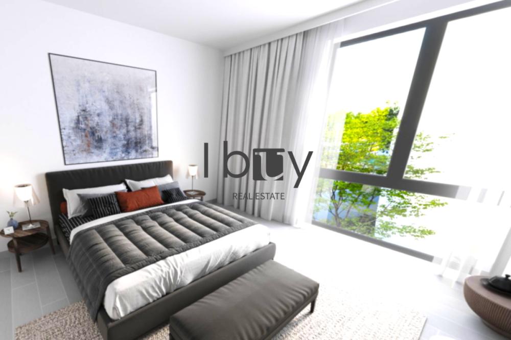 Corner Single Row | Large Plot | Elite Community