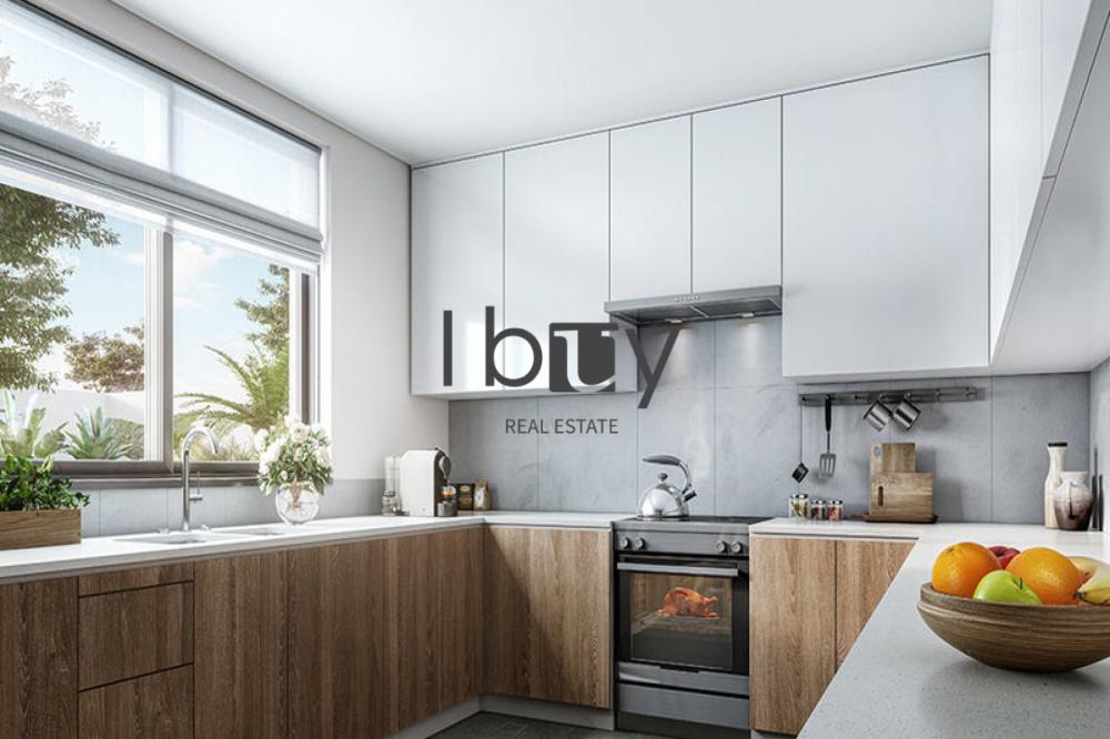 Single Row | Pool View | Corner | Large Plot |