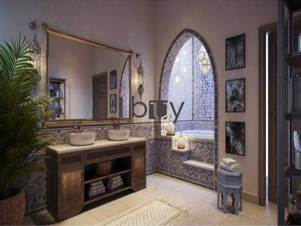 Joud | Traditional Arabic Style | Close To The Sea