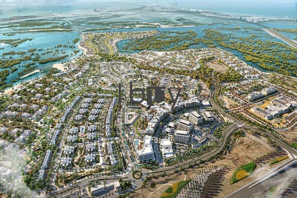 Front Row | Private Beach Access | Large End Plot