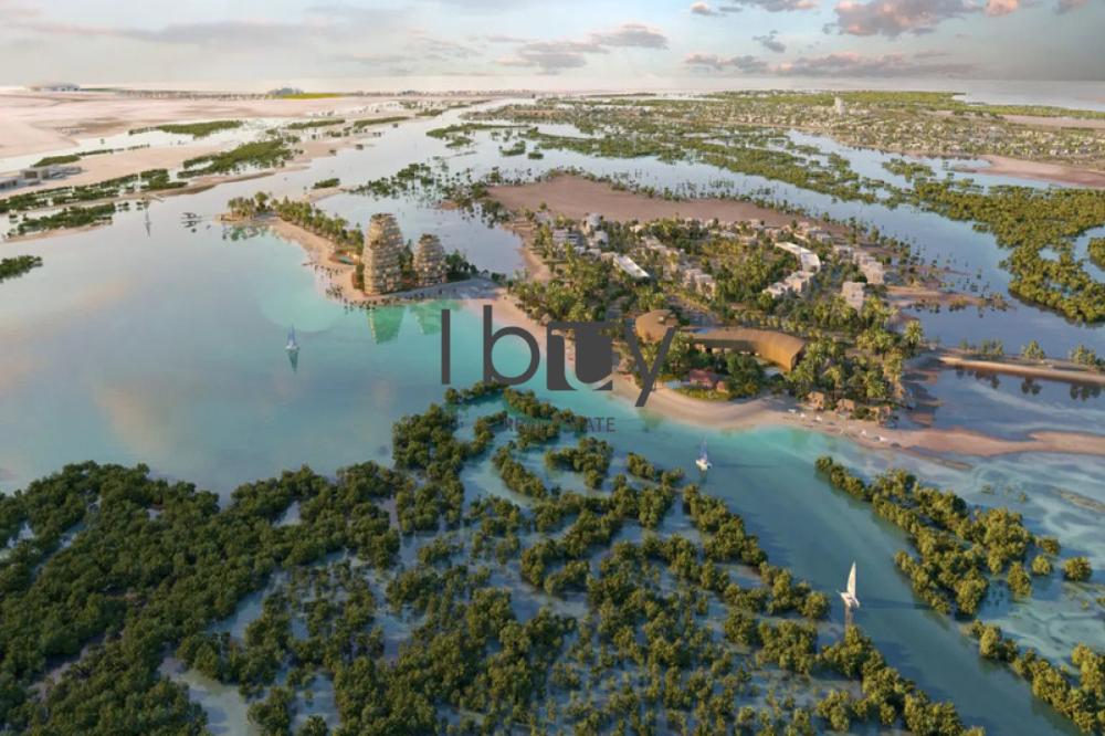 Front Row | Private Beach Access | Large End Plot