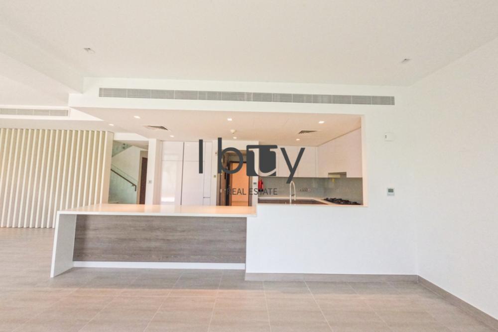 Single Row | Landscape | Move in Today | Hot Deal