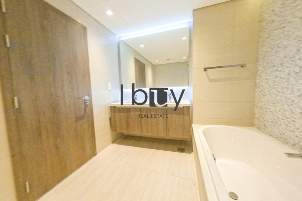 Single Row | Landscape | Move in Today | Hot Deal