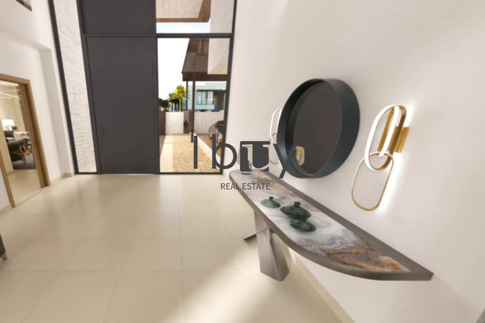 Single Row | High Ceiling | POD | Premium Finishes