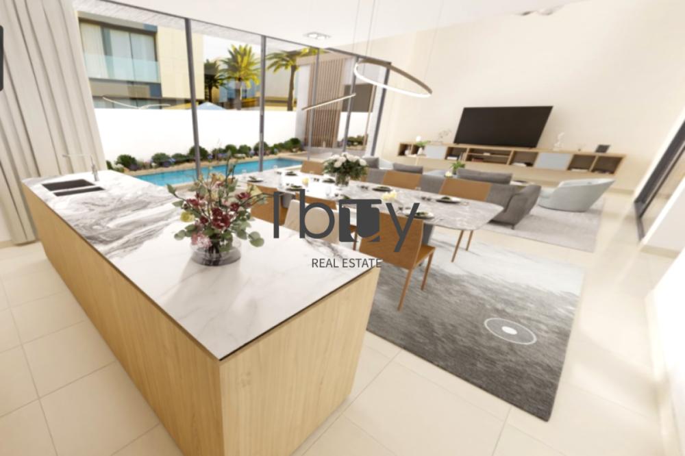 Single Row | High Ceiling | POD | Premium Finishes