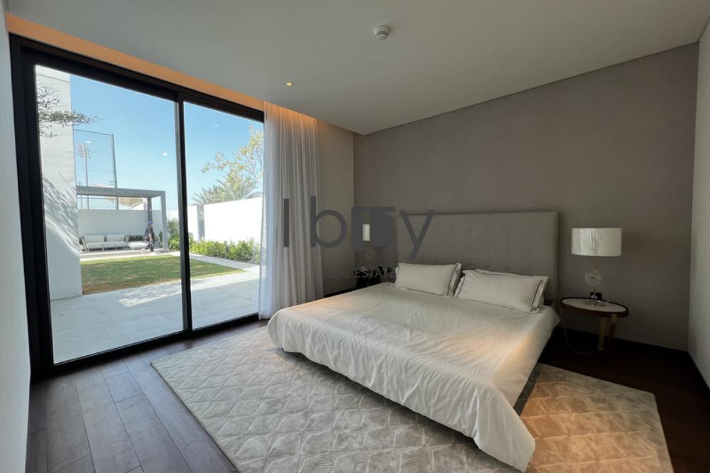 Sidr| Mid Unit | Single Row | High End Finishes