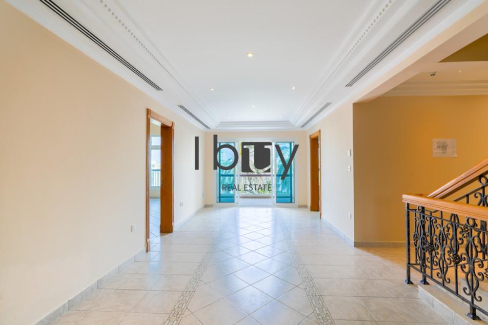 Luxurious 5BR Villa | Private Beach| Full Sea View