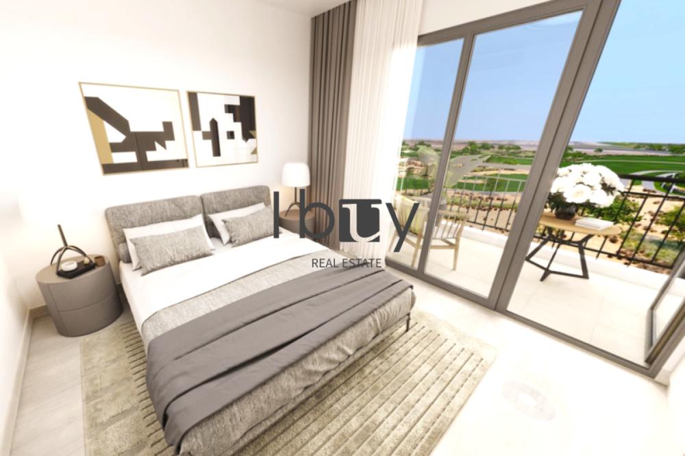 Full Golf Course View | High Floor | Large Terrace