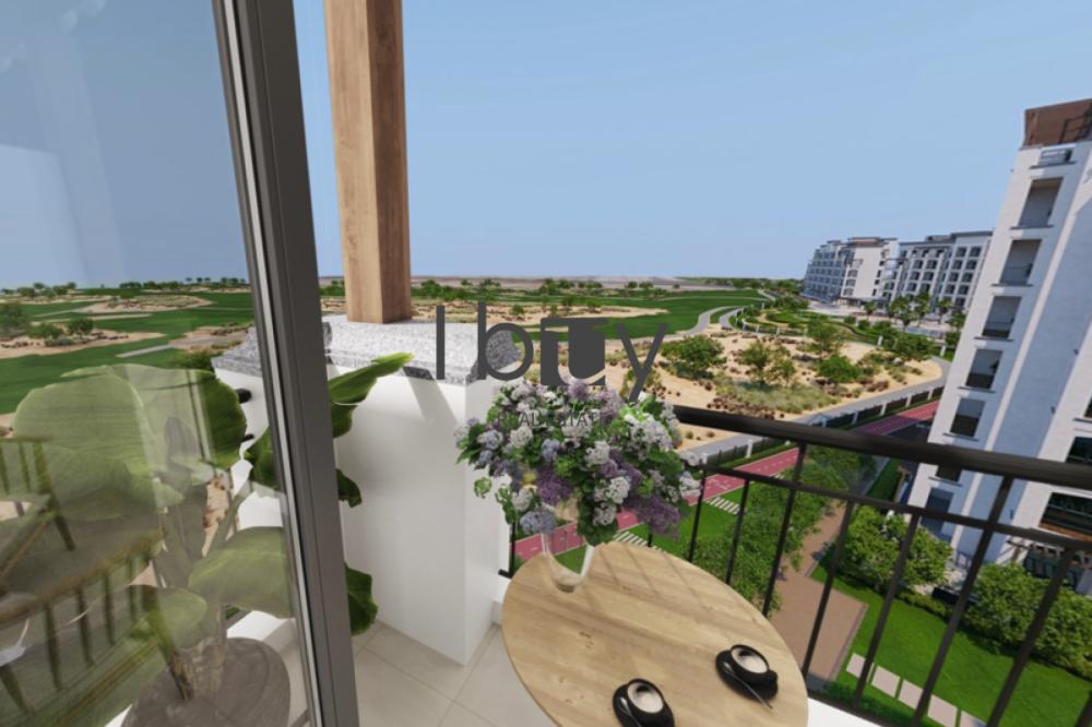 Full Golf Course View | High Floor | Large Terrace