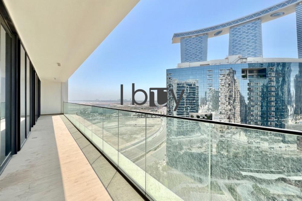 Biggest Layout | Maid Room |Tenanted | Hot Deal