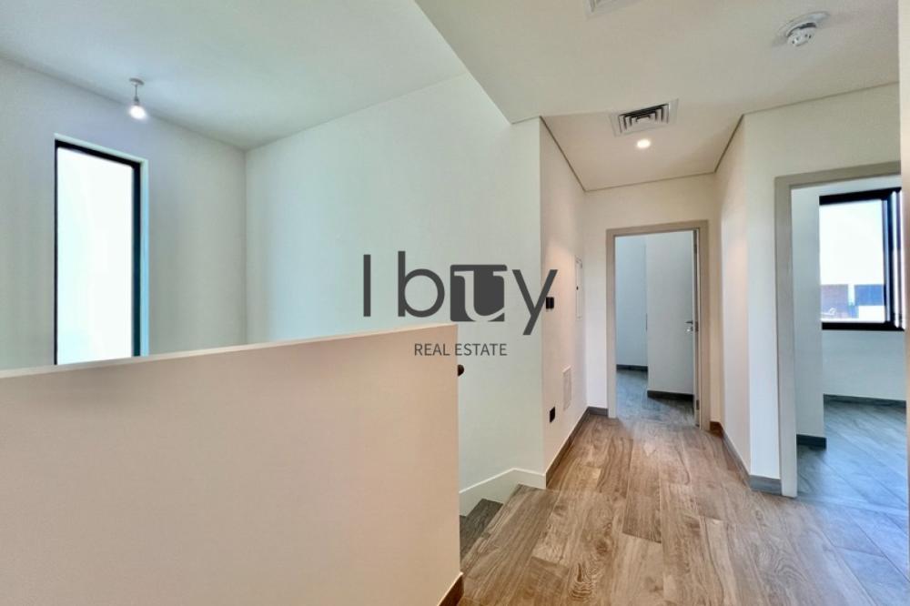 Single Row | Park View | Pool | Prime Area |