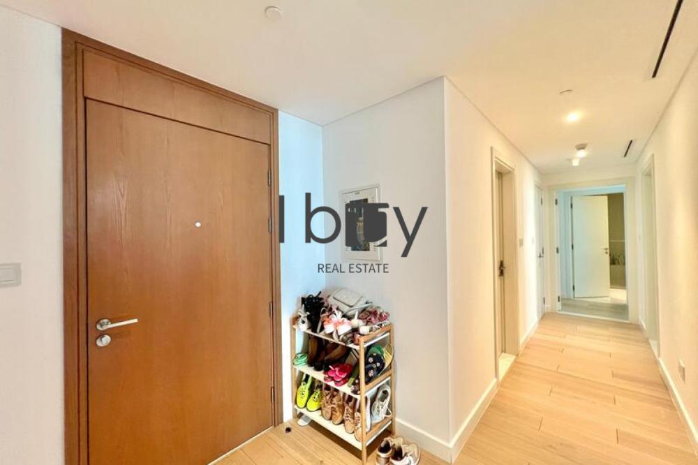 Actual Unit  | Maids Room | Partial Sea View |