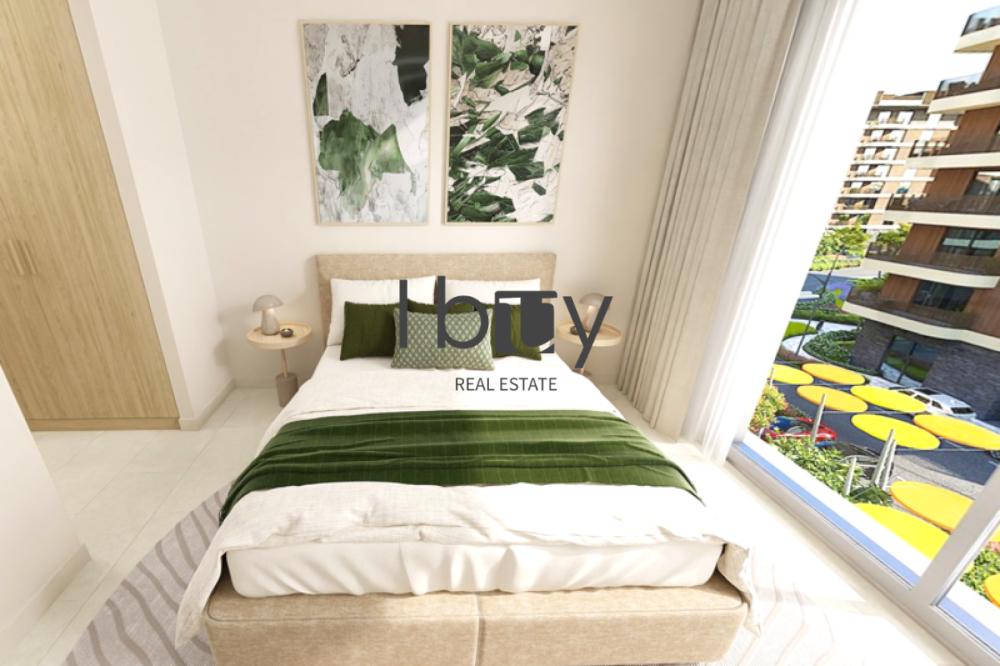 Feb 2028 | Full Canal View | High Floor | Invest