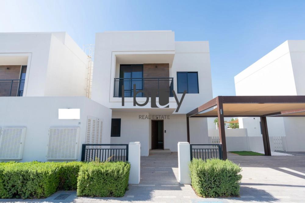 Near Park| Ready To Live In | Well Kept| Landscape