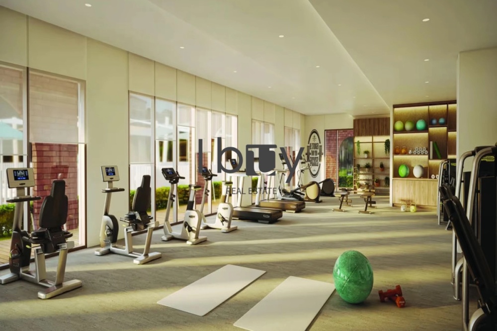 Granada | Maids Room | Corner Unit | Near Amenities |