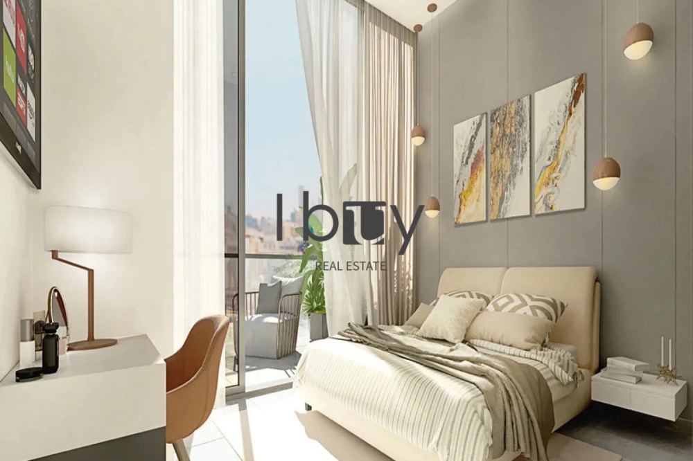 Junior | High Floor | Pool View | Prime Area